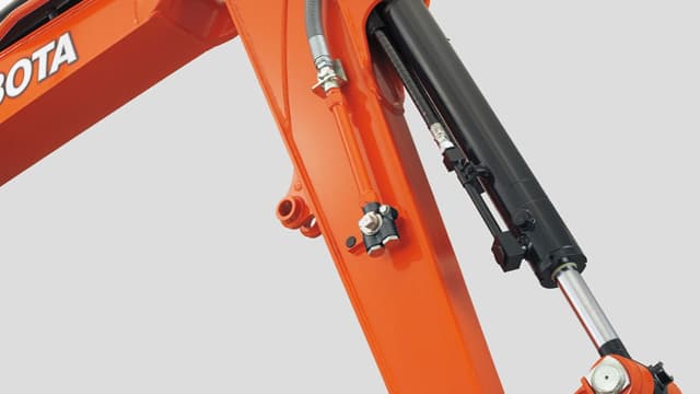 Auxiliary diverter valve