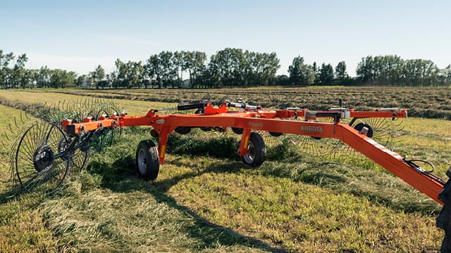 Telescoping wing arms